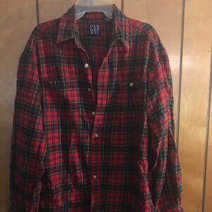 Gap Size Large Flannel Shirt Red and Black Long Sleeve